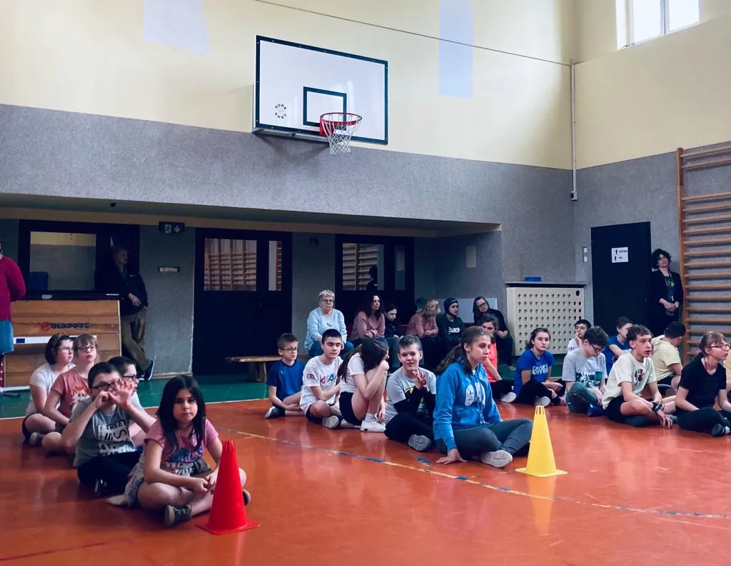 ZDROWO NA SPORTOWO