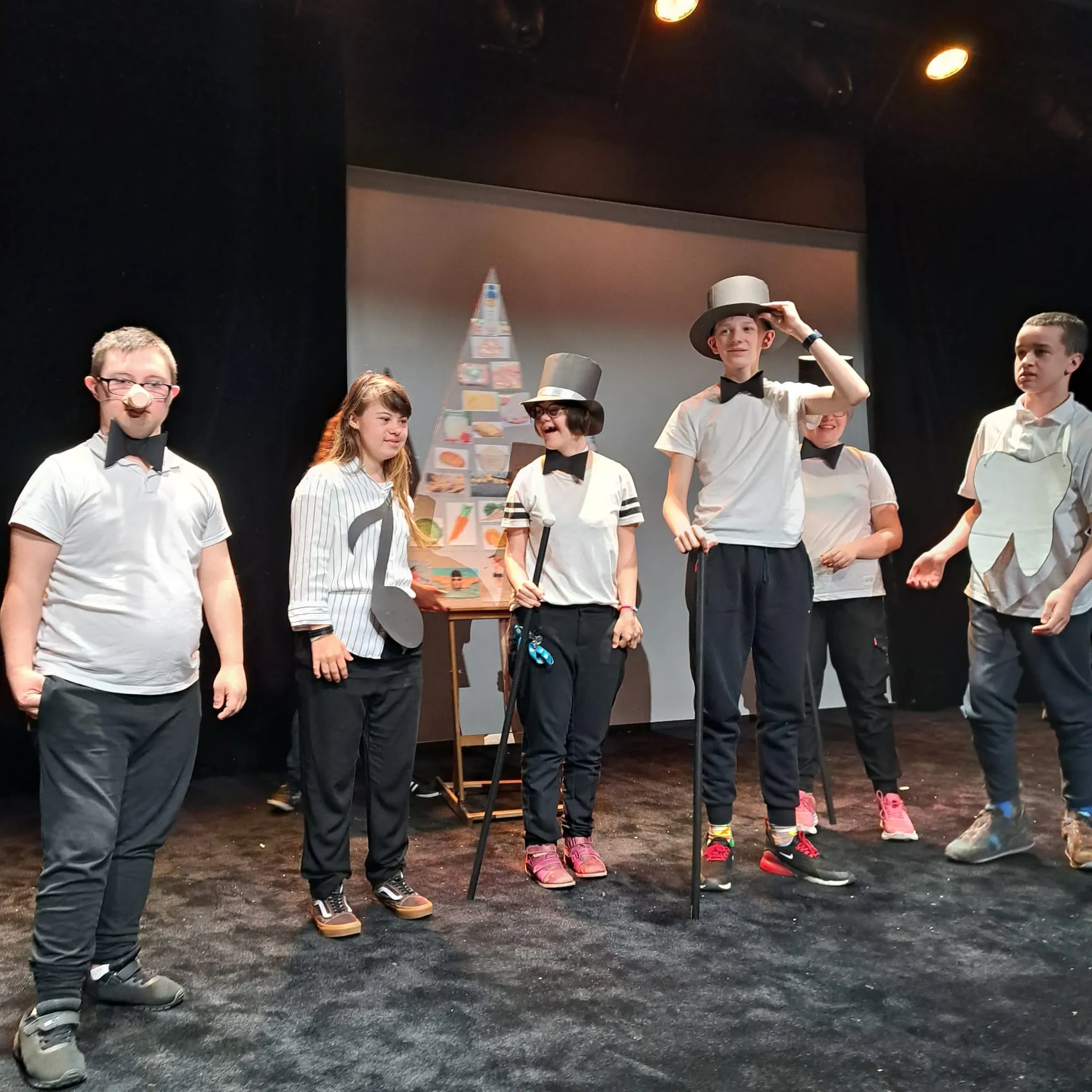 Przegląd Małych Form Teatralnych „MAGIK”